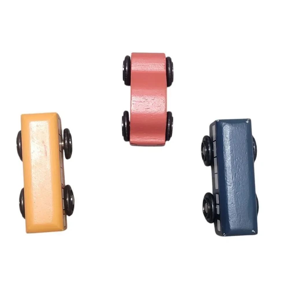 Wooden magnetic train and vehicles